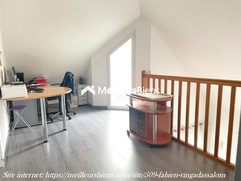 Maison - 193 m² - 7 pièces