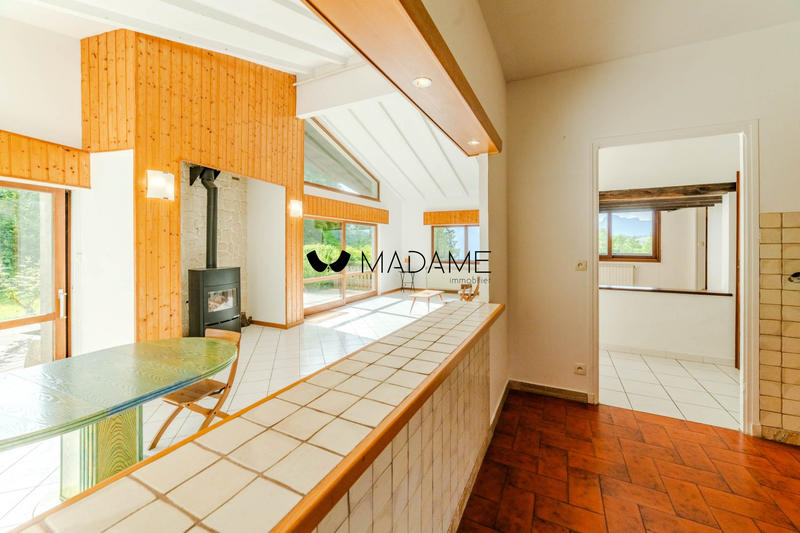 Maison - 200 m² - 8 pièces