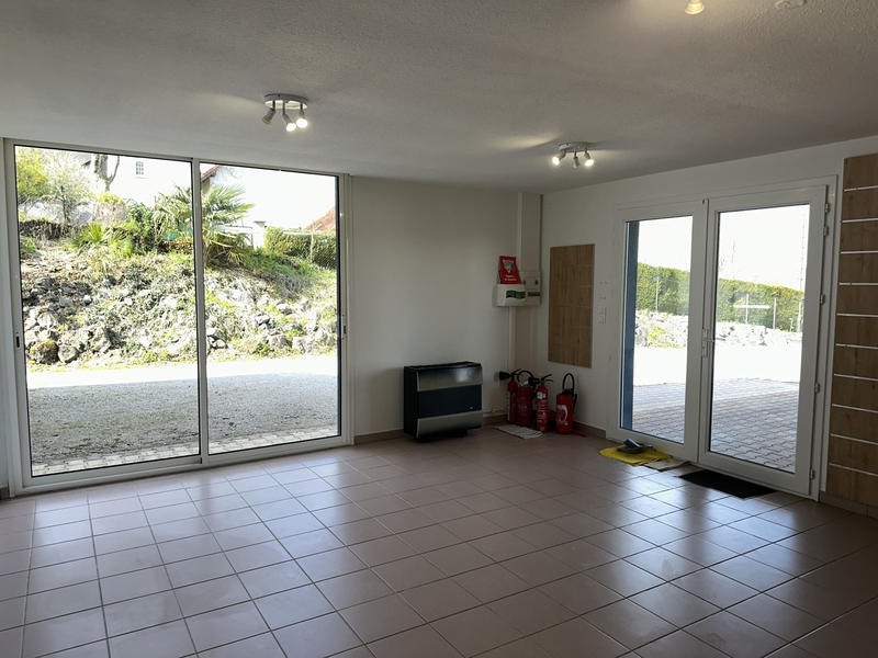 Local commercial - 197 m²