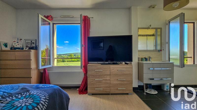 Maison - 137 m² - 7 pièces