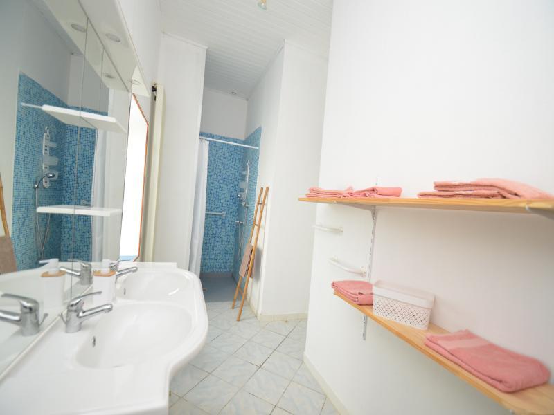 Longère - 385 m² - 14 pièces