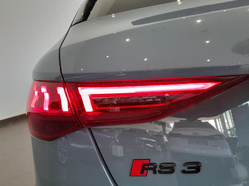 Audi Rs3 Sportback 2.5 Tfsi 400 s tronic 7 Quattro