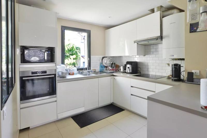 Maison - 109 m² - 6 pièces