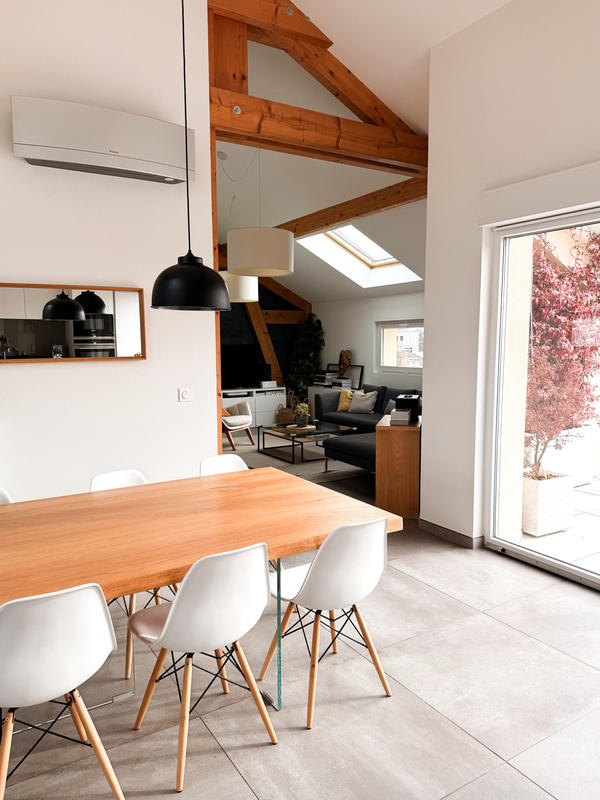 Appartement - 102 m² - 4 pièces