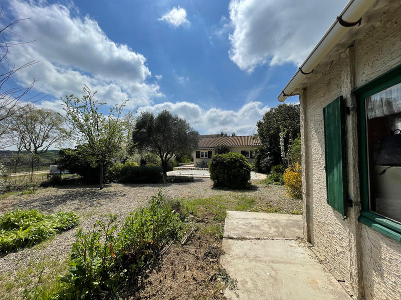 Maison - 93 m² - 5 pièces