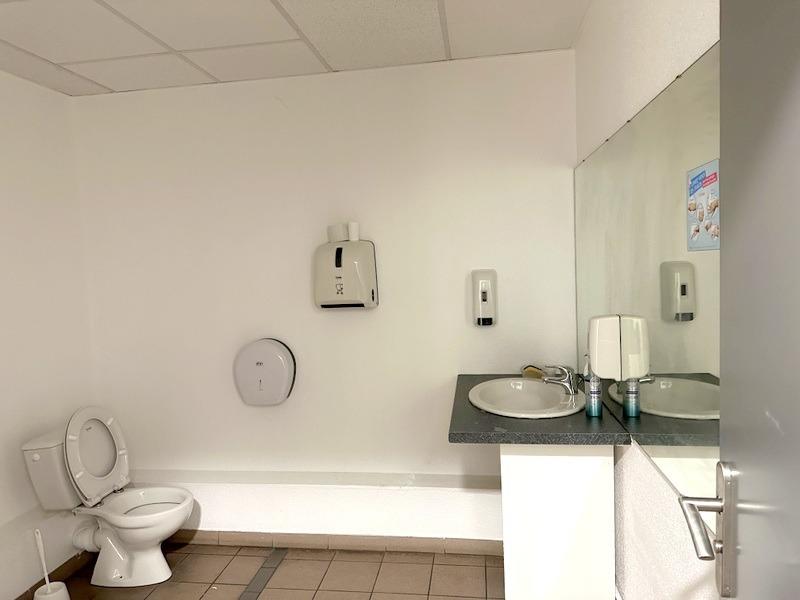 Entrepôt - 3 985 m² - 10 pièces