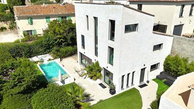 Villa - 180 m² - 7 pièces