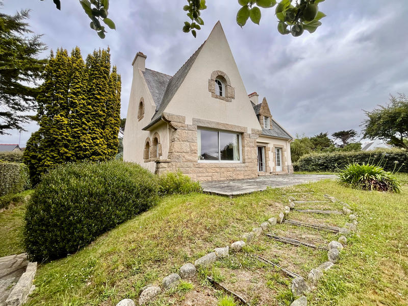 Maison ancienne - 200 m² - 7 pièces