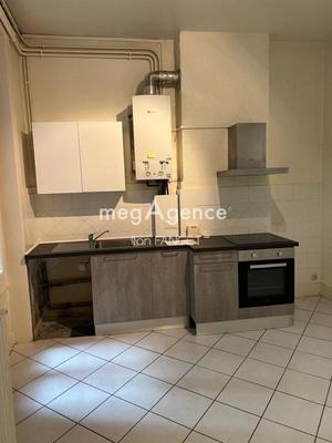 Appartement - 91 m² - 5 pièces
