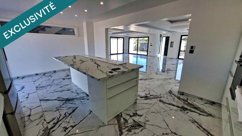 Maison - 206 m² - 4 pièces