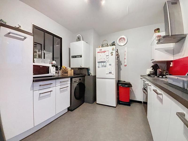 Appartement - 80 m² - 3 pièces