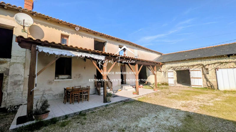 Maison ancienne - 88 m² - 4 pièces