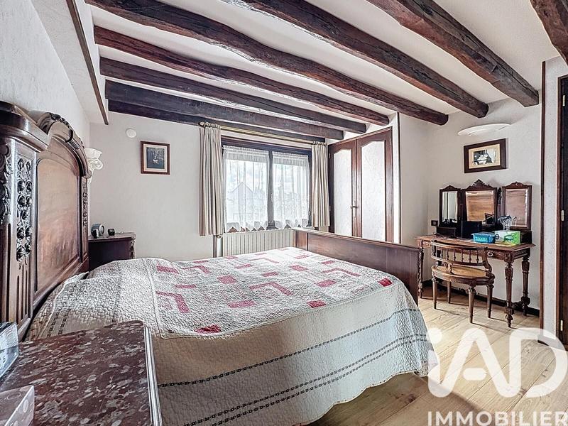 Maison - 182 m² - 6 pièces