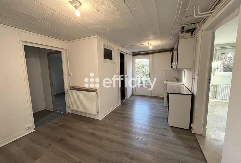 Maison - 159 m² - 7 pièces