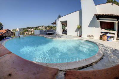 Villa - 183 m² - 5 pièces