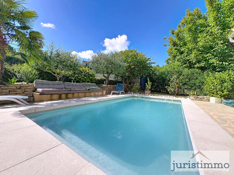 Villa - 111 m² - 6 pièces