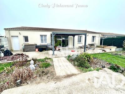 Maison - 94 m² - 4 pièces