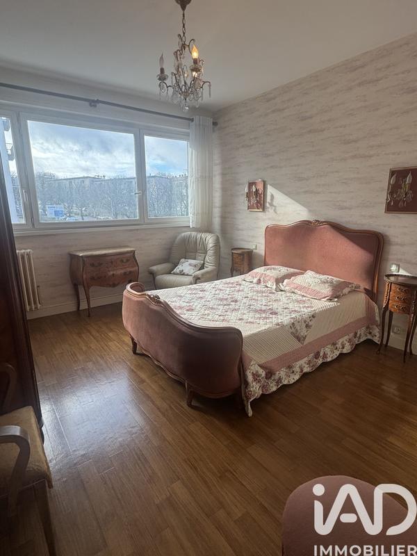 Appartement - 83 m² - 3 pièces