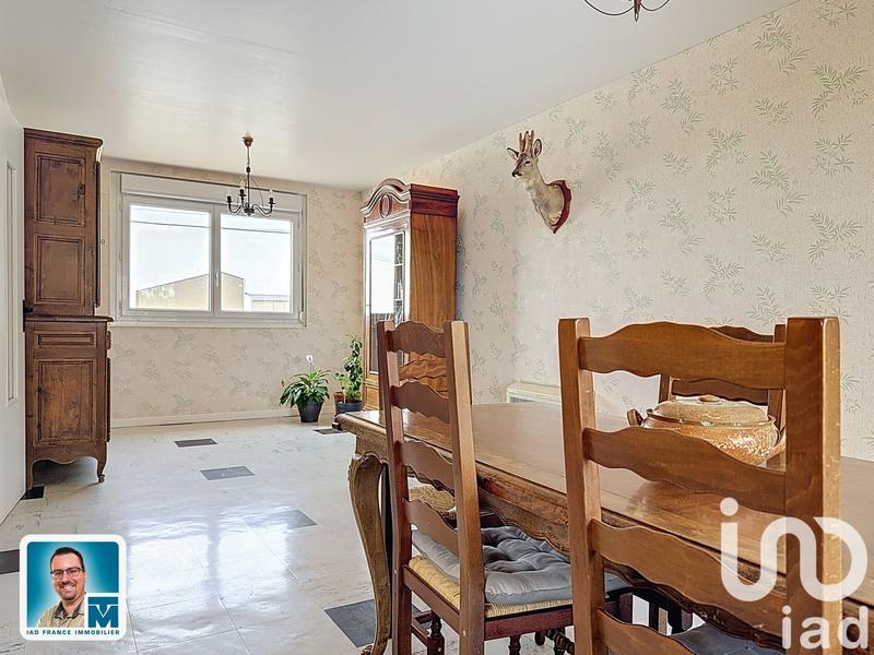 Maison - 143 m² - 8 pièces