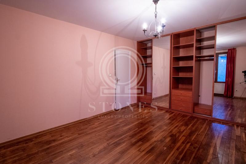 Maison ancienne - 168 m² - 6 pièces