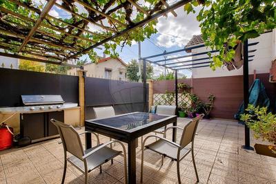 Maison - 175 m² - 8 pièces