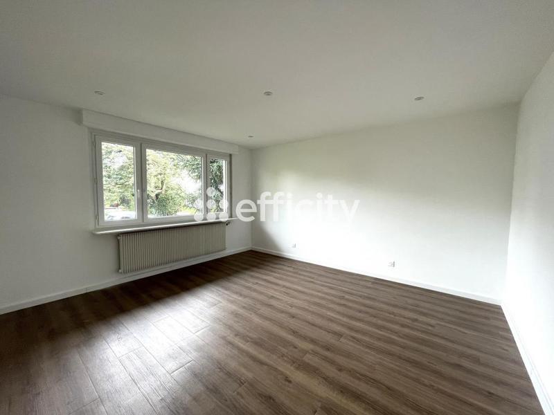 Immeuble - 260 m² - 8 pièces