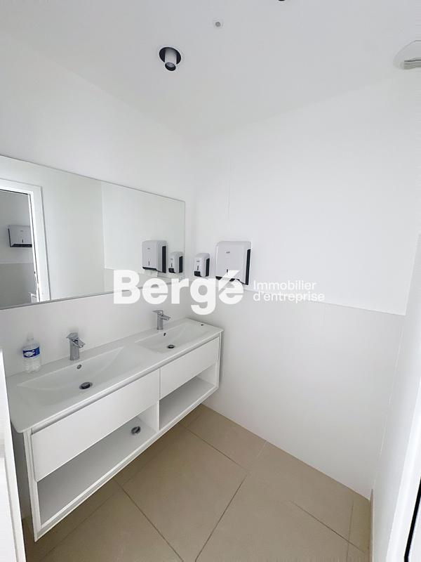 Local commercial - 1 035 m²