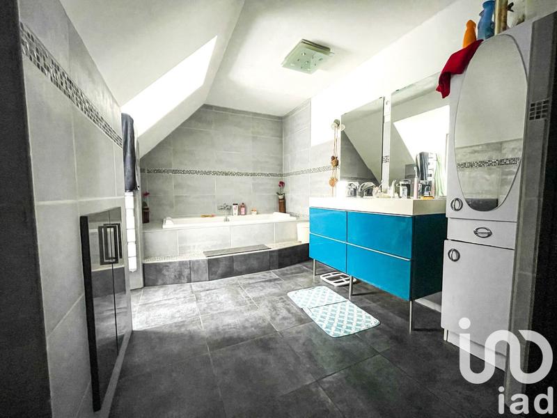 Maison - 119 m² - 5 pièces