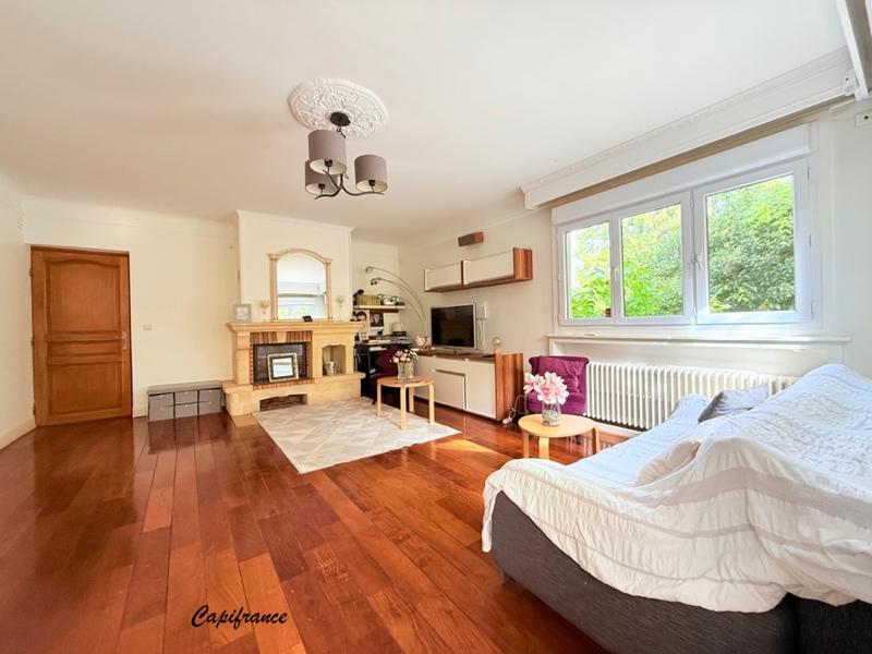 Maison - 150 m² - 5 pièces