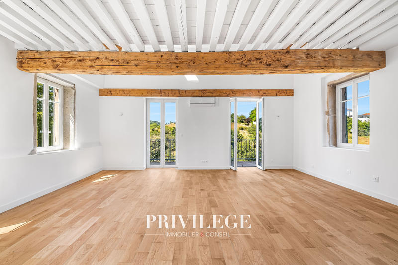 Duplex - 164 m² - 5 pièces