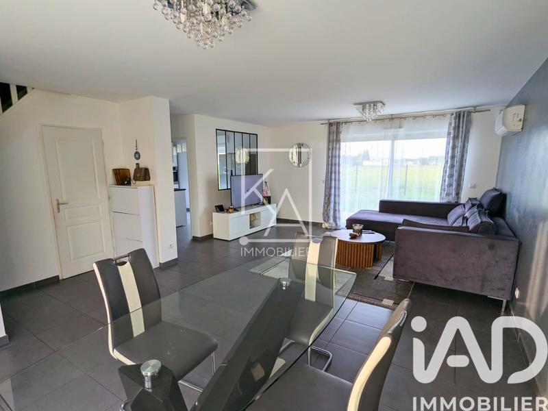 Maison - 122 m² - 4 pièces