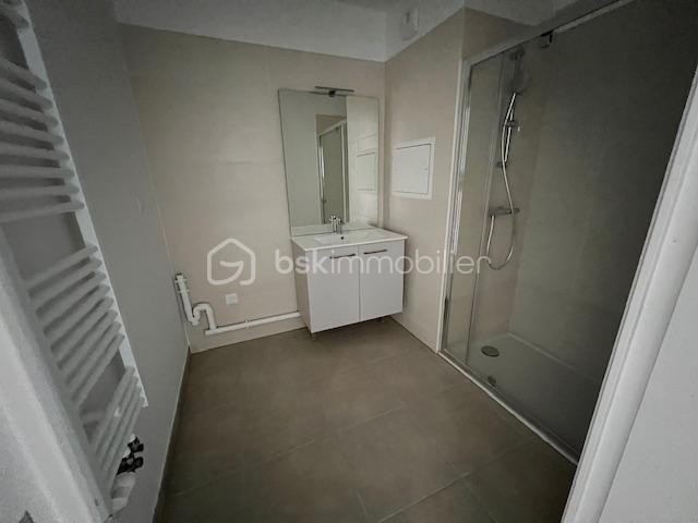 Appartement - 56 m² - 2 pièces