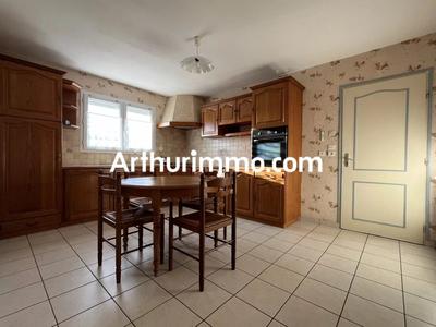 Maison - 84 m² - 4 pièces