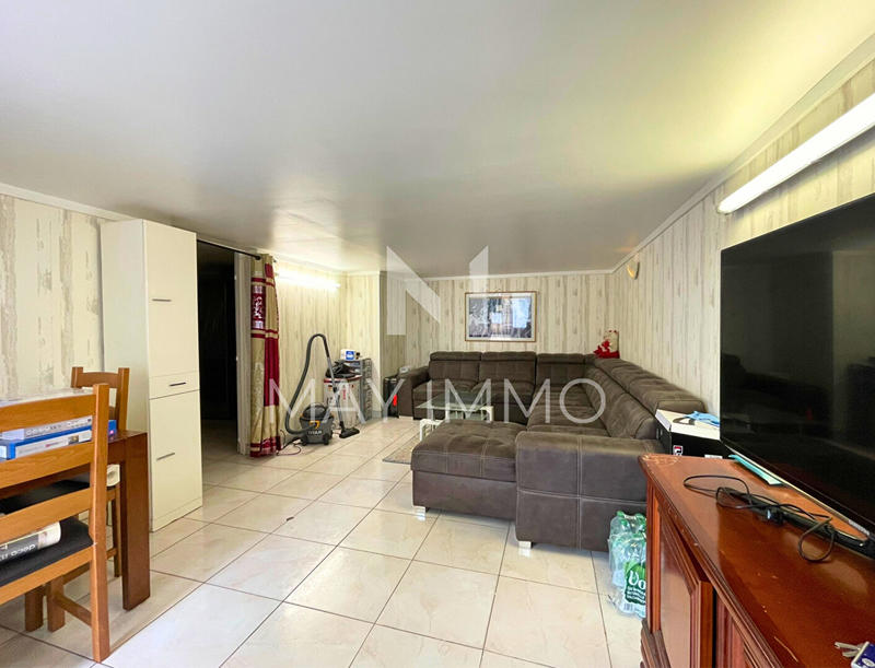 Maison - 175 m² - 7 pièces