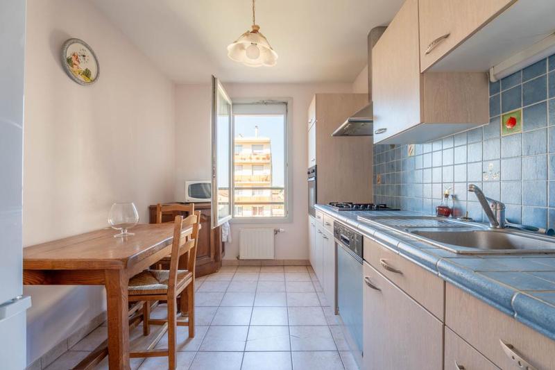 Appartement - 82 m² - 3 pièces