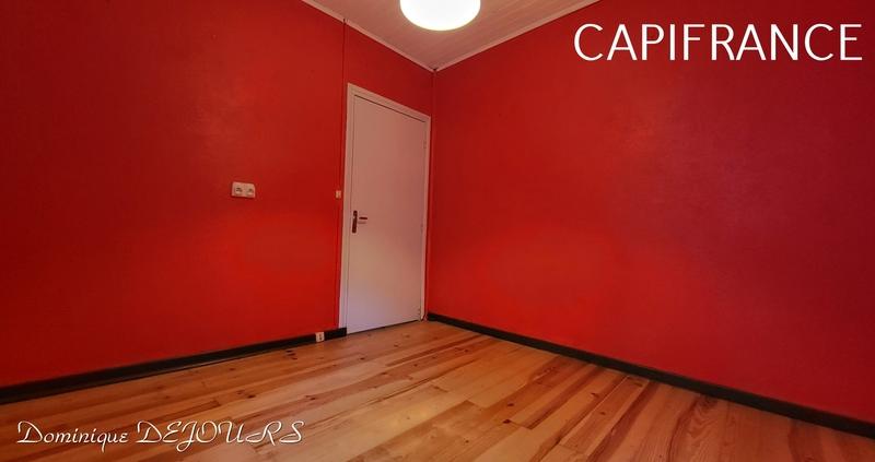 Maison - 178 m² - 9 pièces