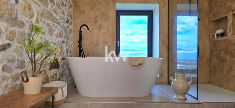 Bastide - 429 m² - 12 pièces