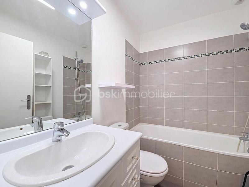 Maison - 86 m² - 5 pièces