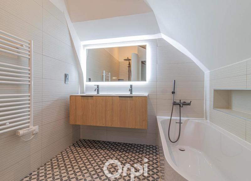 Maison - 179 m² - 5 pièces