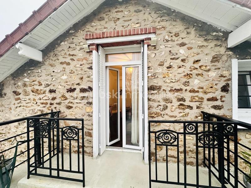 Maison - 100 m² - 6 pièces