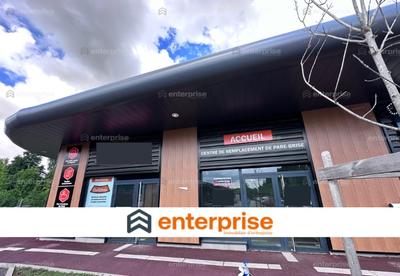 Local commercial - 247 m²