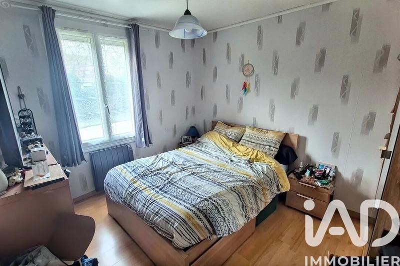 Maison - 95 m² - 6 pièces