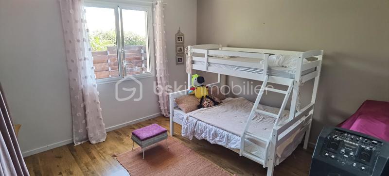 Villa - 267 m² - 8 pièces