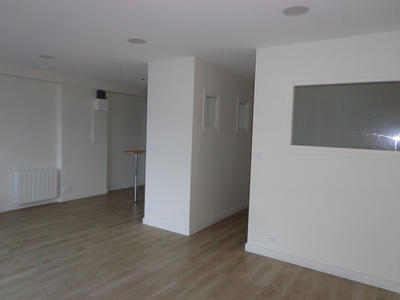 Bureau - 43 m² - 2 pièces