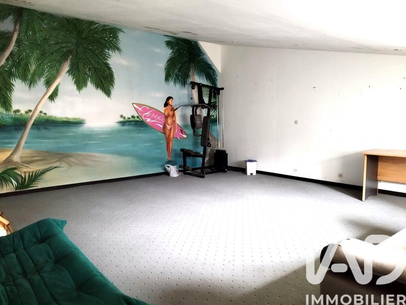 Maison - 165 m² - 6 pièces