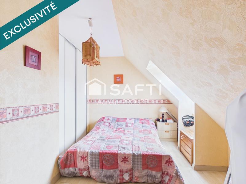 Maison - 94 m² - 5 pièces