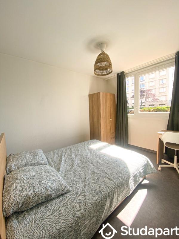 Chambre - 11 m² - 1 pièce