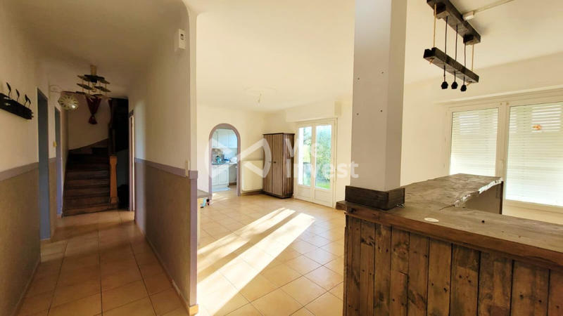Maison - 151 m² - 6 pièces