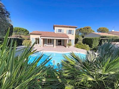 Maison - 128 m² - 5 pièces