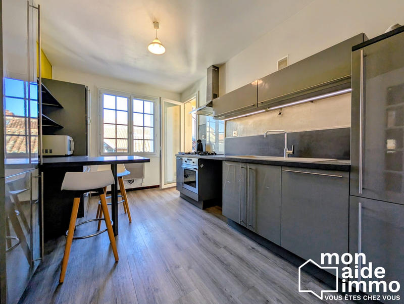 Appartement - 86 m² - 3 pièces